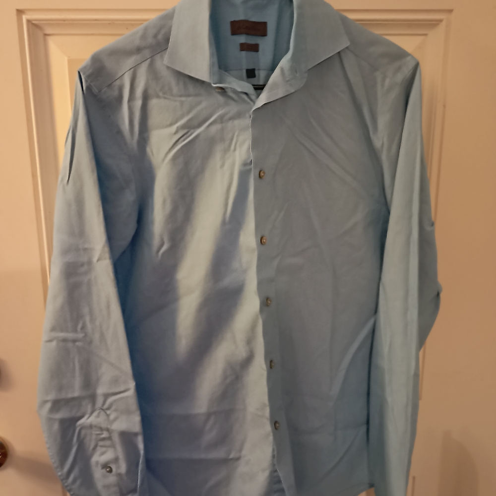 Men's Light Blue Dress Shirt